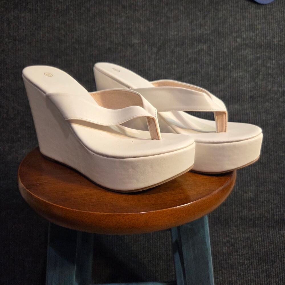 Y2k White Platform Sandals Slip On Chunky Heel Size 9 New